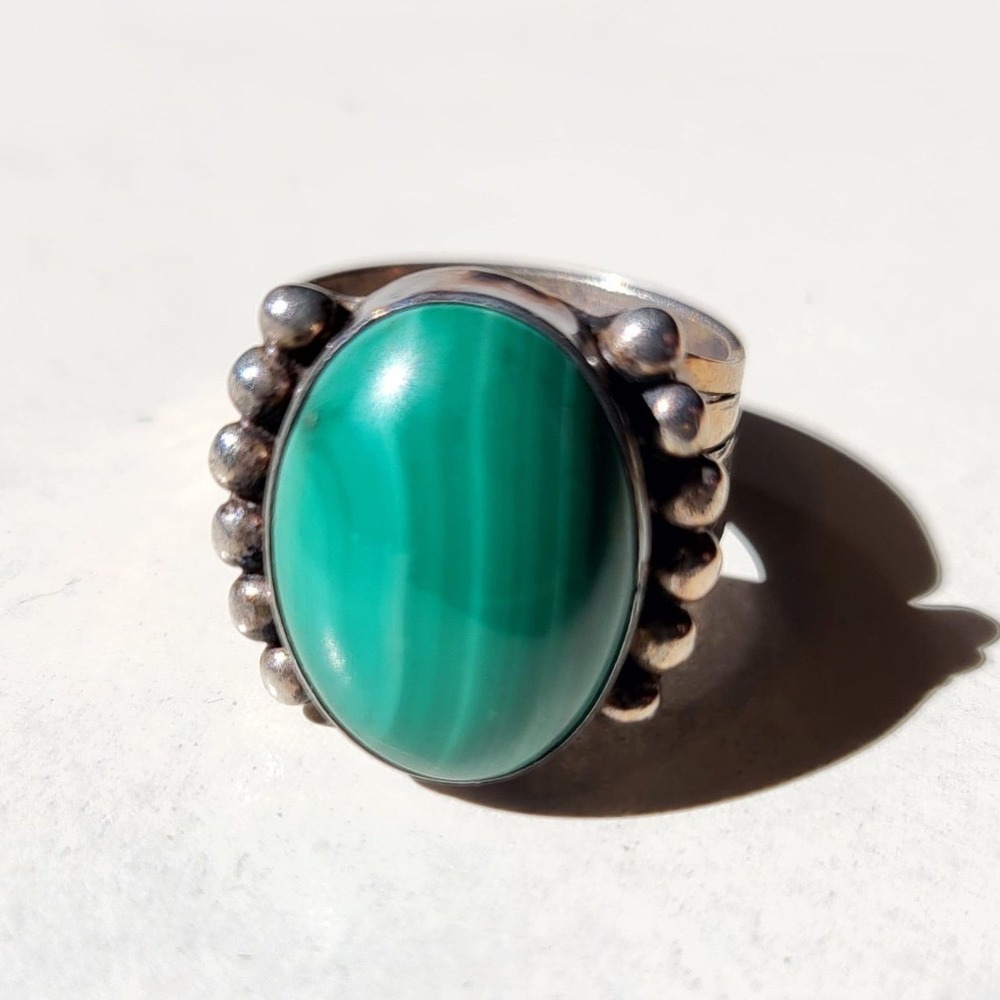 925 Sterling Silver Malachite Zuni Ring Size 8.25 Vintage Navajo Boho